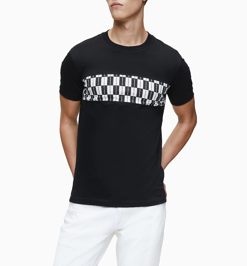 Мужская облегающая футболка с шахматным логотипом от Сalvin Klein