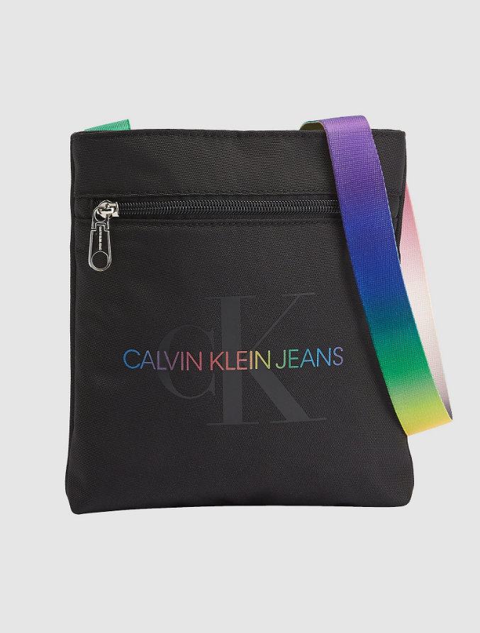Мужская плоская сумка через плечо с радужным лого от Сalvin Klein
