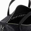 Женская сумка-дафл с логотипом от Сalvin Klein